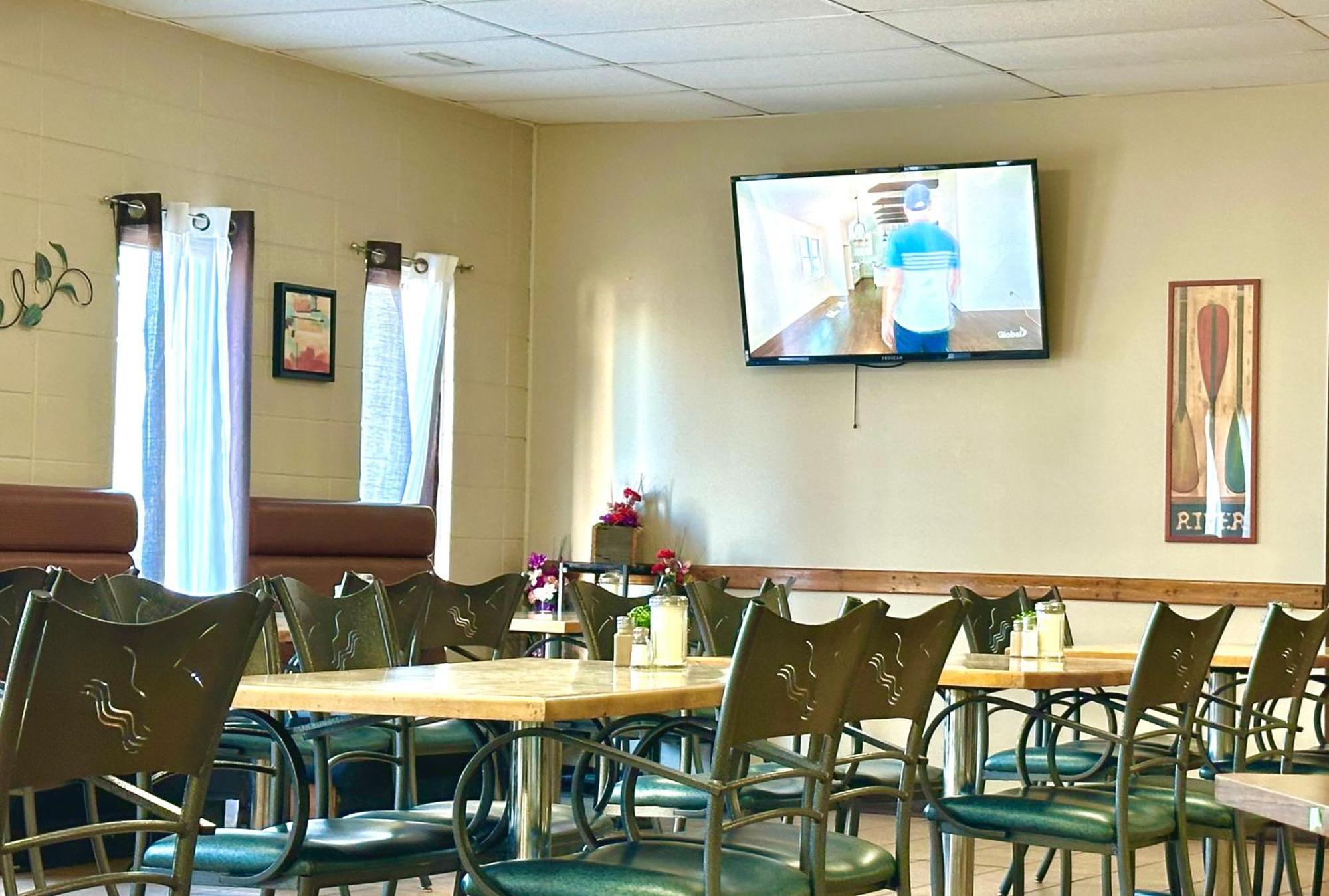 Lacombe Motor Inn Εξωτερικό φωτογραφία